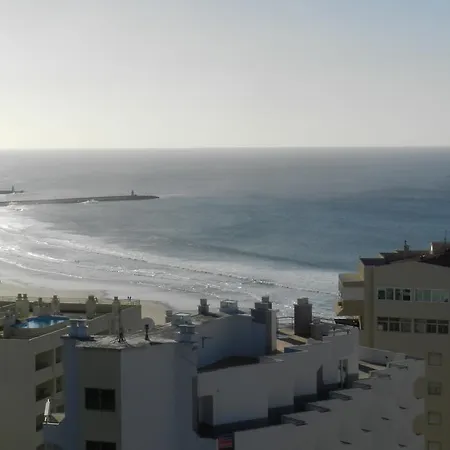 Rocha Tower Apartment *
