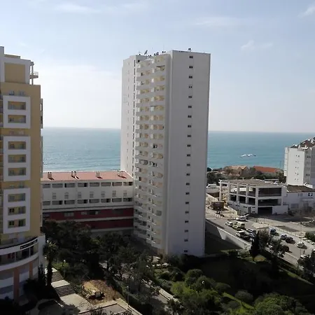 Rocha Tower Apartment
